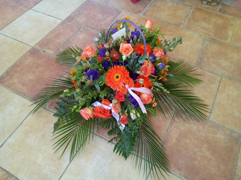 daisy chain florist funerals 03